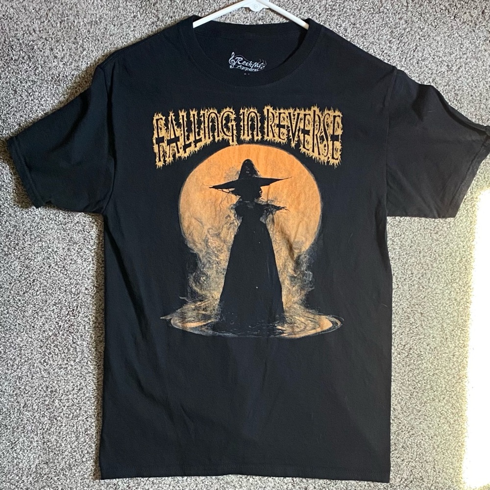 Hot Topic | Falling in Reverse T-Shirt - Picture 3 of 4